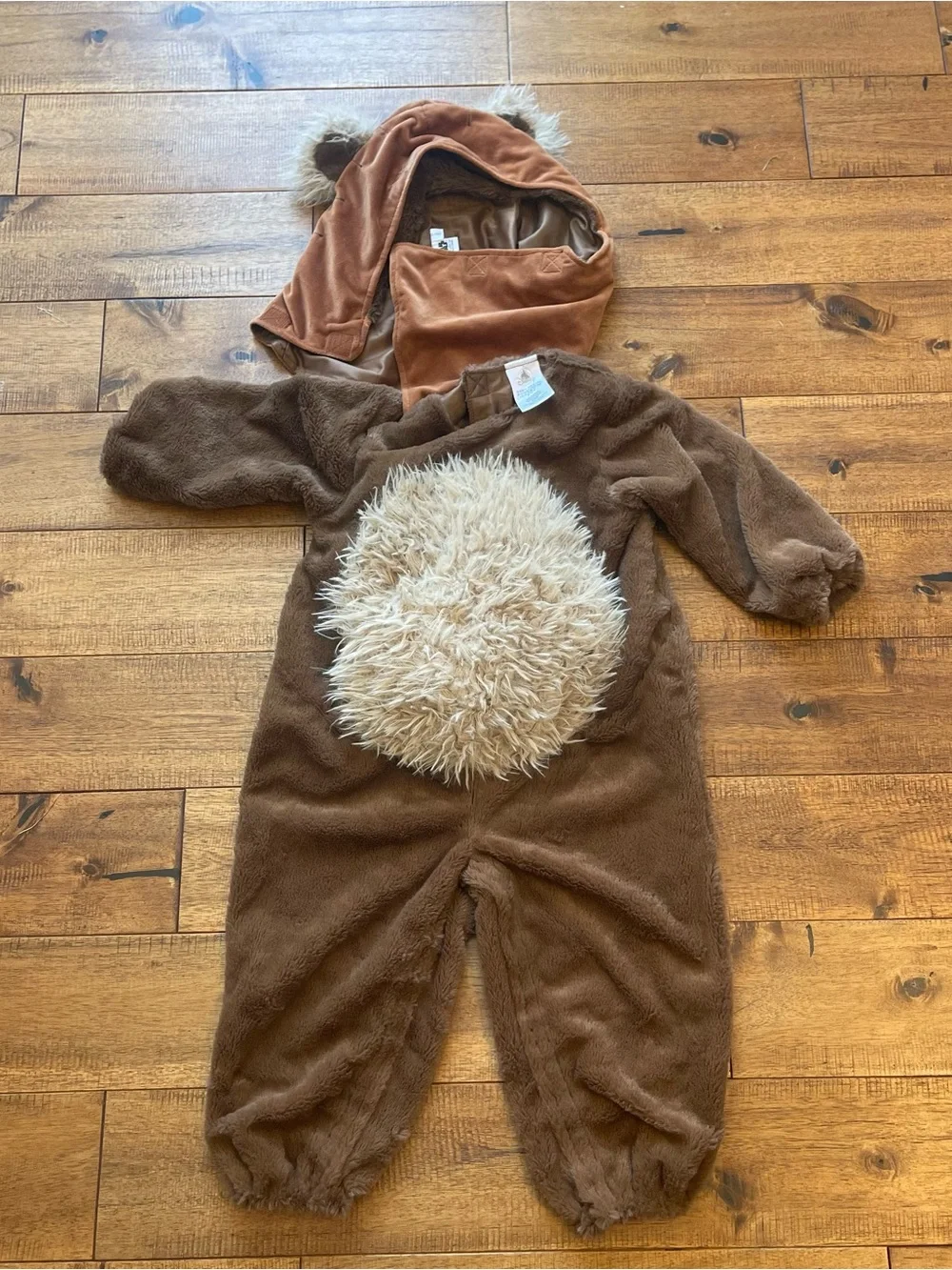 Disney Store Star Wars Ewok Toddler Costume Brown Fuzzy Bodysuit Hood 18-24M - Picture 9 of 9